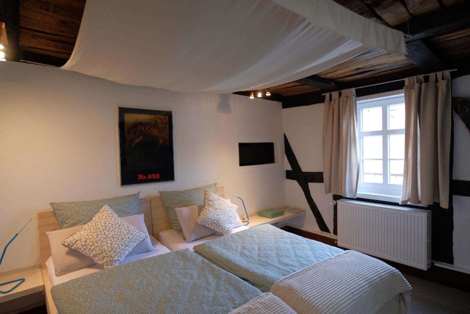 Beim Bildhauer Karl F Appartement Trendelburg Buitenkant foto