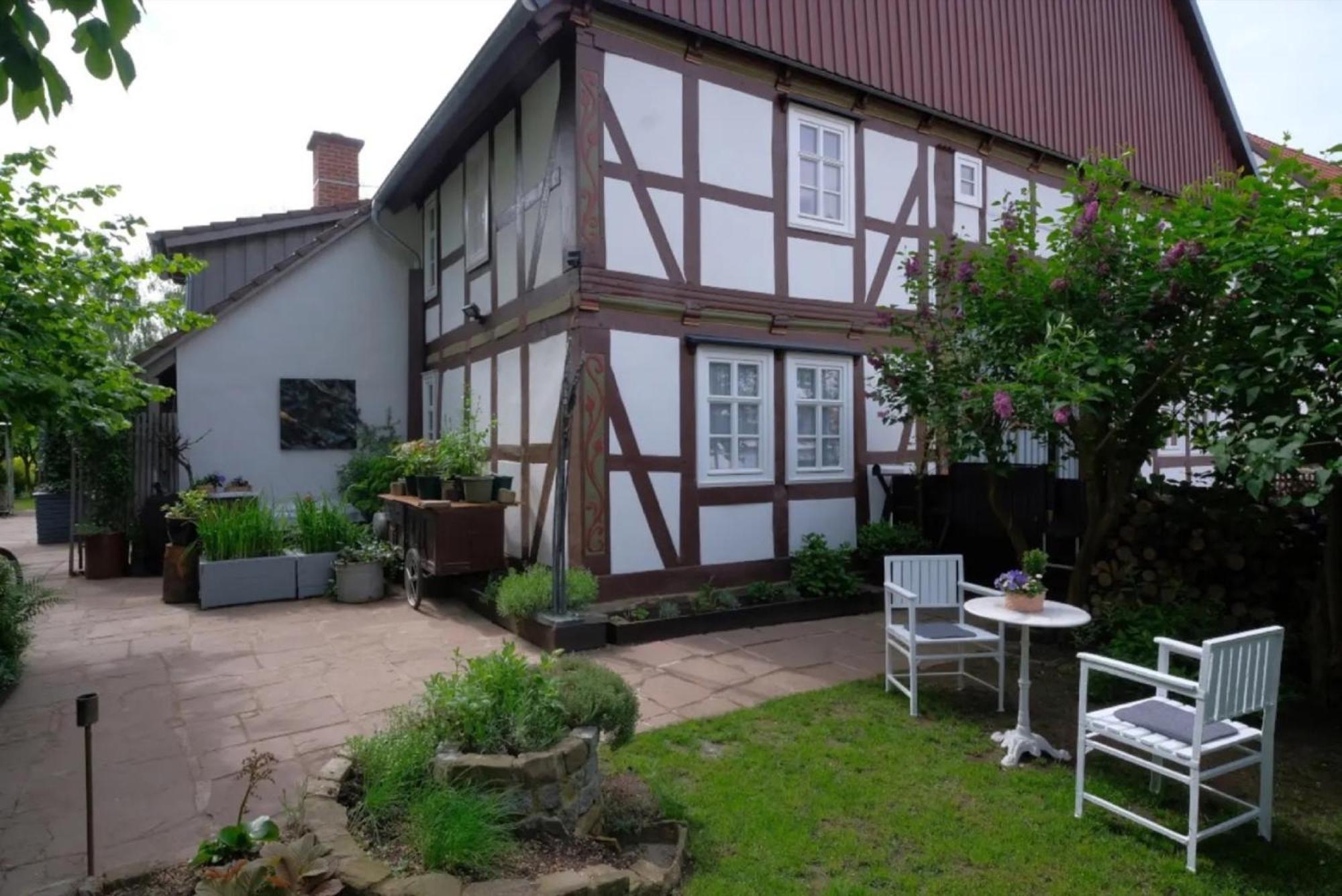 Beim Bildhauer Karl F Appartement Trendelburg Buitenkant foto